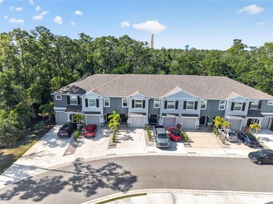 Beach Townhome/Townhouse For Sale in Sarasota, Florida