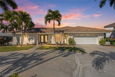 Beach Home For Sale in Fort Myers, Florida