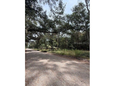 Beach Lot For Sale in Daufuskie Island, South Carolina