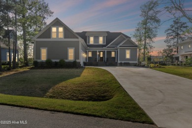 Beach Home For Sale in Hertford, North Carolina