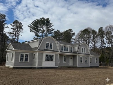 Beach Home For Sale in Mashpee, Massachusetts