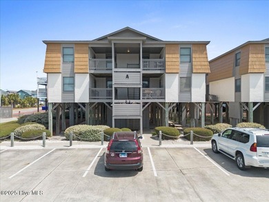 Beach Condo For Sale in Ocean Isle Beach, North Carolina