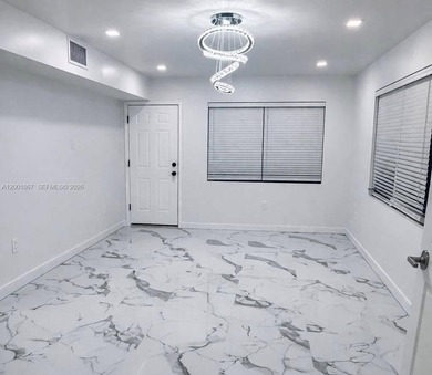 Beach Townhome/Townhouse For Sale in Hollywood, Florida