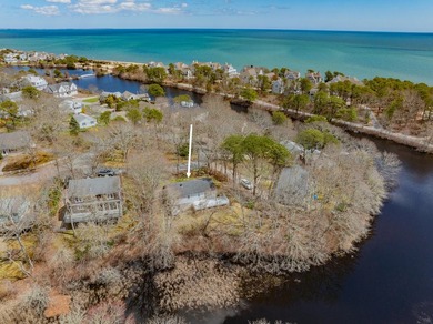 Beach Home For Sale in Mashpee, Massachusetts