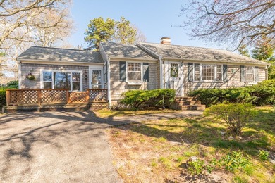 Beach Home For Sale in West Dennis, Massachusetts