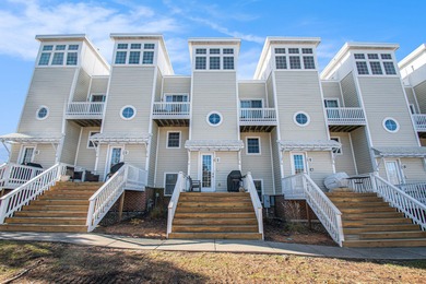 Beach Condo Active Under Contract in New Buffalo, Michigan