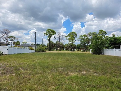 Beach Lot For Sale in Rotonda West, Florida