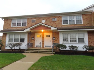 Beach Condo For Sale in Ventnor, New Jersey