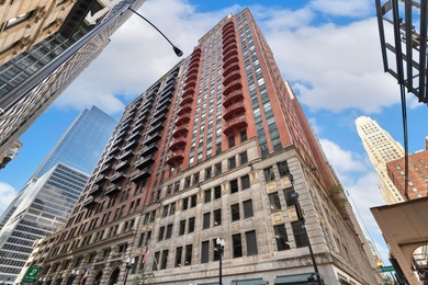 Beach Home Active Under Contract in Chicago, Illinois