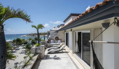 Condo For Sale in Puerto Aventuras image photo picture