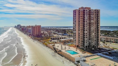 Beach Condo For Sale in Daytona Beach, Florida