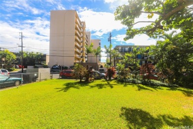 Beach Condo For Sale in Honolulu, Hawaii