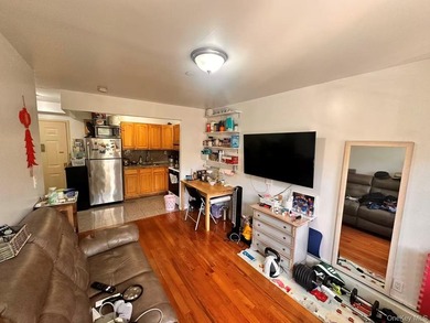 Beach Condo For Sale in Flushing, New York