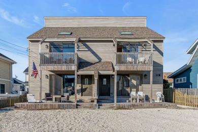 Beach Townhome/Townhouse Sale Pending in Lavallette, New Jersey