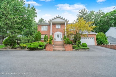 Beach Home For Sale in Staten Island, New York