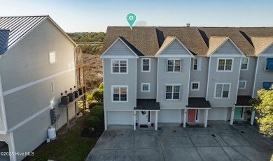 Beach Townhome/Townhouse For Sale in Surf City, North Carolina