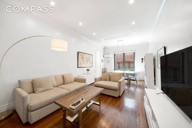 Beach Condo For Sale in New York, New York