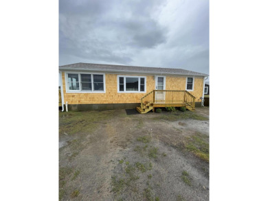 Beach Home Sale Pending in Dennis, Massachusetts