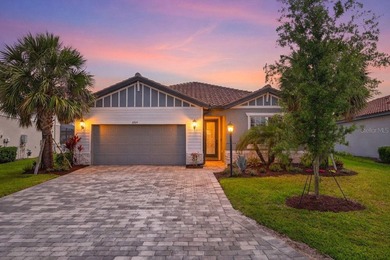 Beach Home For Sale in Bradenton, Florida