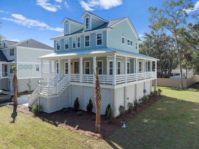 Beach Home For Sale in Meggett, South Carolina