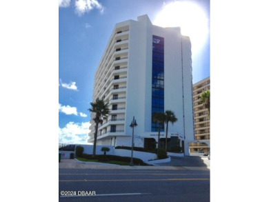 Beach Condo For Sale in Daytona Beach Shores, Florida