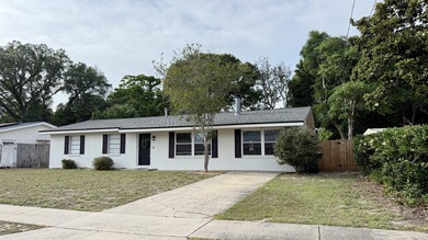 Beach Home For Sale in Fort Walton Beach, Florida