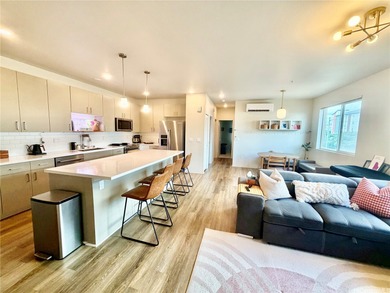 Beach Condo For Sale in Ewa Beach, Hawaii