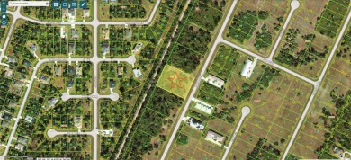 Beach Lot For Sale in Rotonda West, Florida