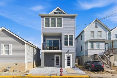 Beach Home Sale Pending in Highlands, New Jersey