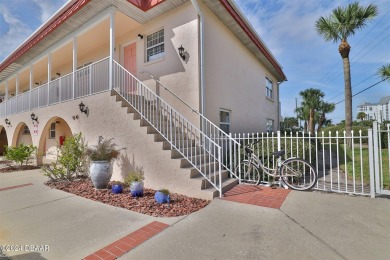 Beach Condo For Sale in Ormond Beach, Florida