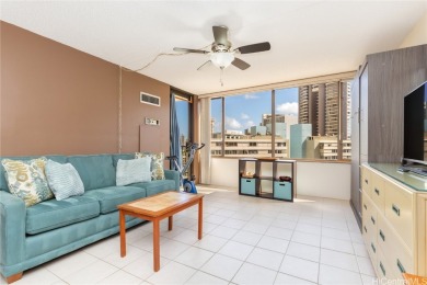 Beach Condo For Sale in Honolulu, Hawaii