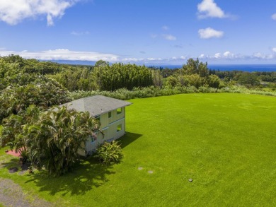 Beach Home For Sale in Haiku, Hawaii