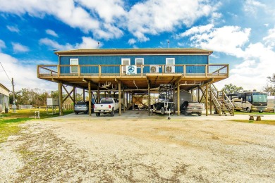 Beach Home For Sale in Theriot, Louisiana