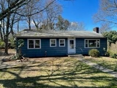 Beach Home Sale Pending in Pocasset, Massachusetts