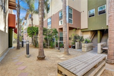 Beach Condo For Sale in Long Beach, California