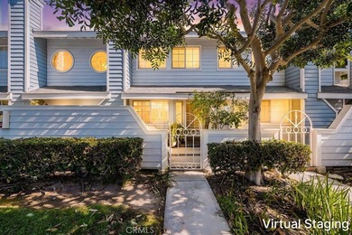 Beach Condo For Sale in Huntington Beach, California