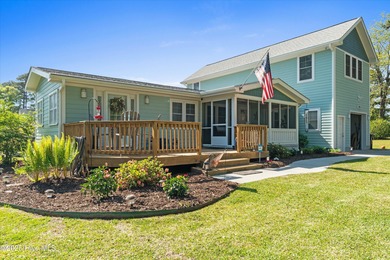 Beach Home For Sale in Ocean Isle Beach, North Carolina