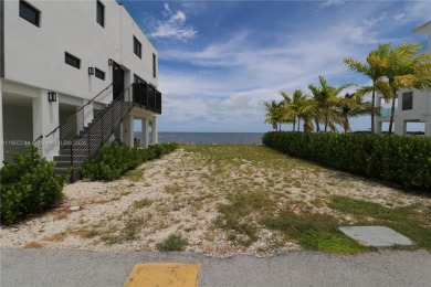 Beach Lot For Sale in Key Largo, Florida