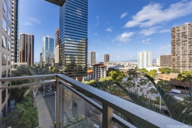 Beach Condo For Sale in Honolulu, Hawaii