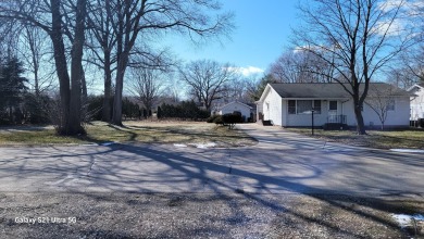 Beach Home For Sale in New Buffalo, Michigan