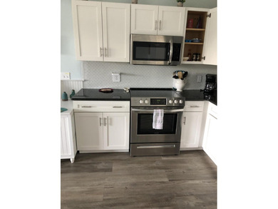 Beach Condo For Sale in North Truro, Massachusetts