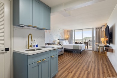 Beach Condo For Sale in Honolulu, Hawaii