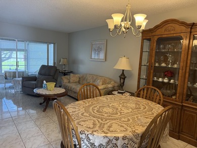 Beach Condo For Sale in Lauderdale Lakes, Florida