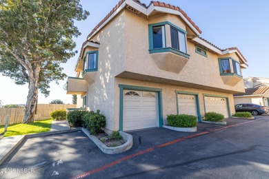 Beach Condo For Sale in Oceano, California