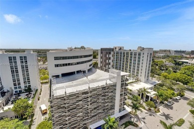 Beach Condo Sale Pending in Aventura, Florida
