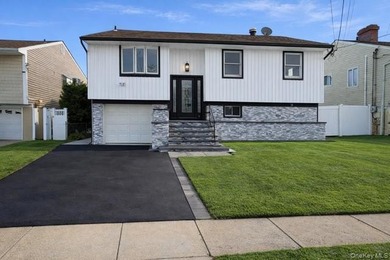 Beach Home For Sale in Freeport, New York