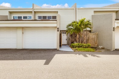 Beach Townhome/Townhouse For Sale in Melbourne Beach, Florida