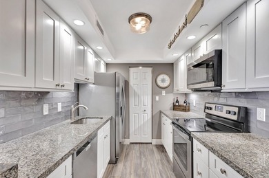 Beach Condo For Sale in Singer Island, Florida