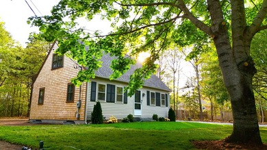 Beach Home For Sale in Marstons Mills, Massachusetts