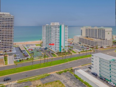 Beach Condo For Sale in Daytona Beach, Florida